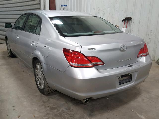 4T1BK36B66U121805 - 2006 TOYOTA AVALON XL SILVER photo 3