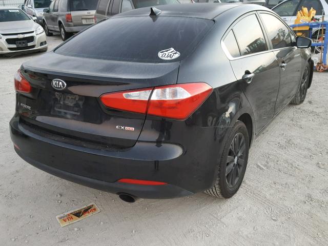 KNAFX4A81E5056571 - 2014 KIA FORTE EX BLACK photo 4