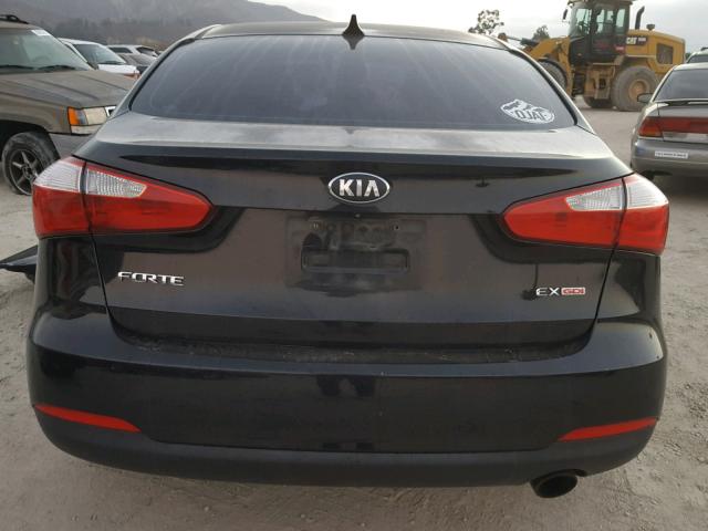 KNAFX4A81E5056571 - 2014 KIA FORTE EX BLACK photo 9