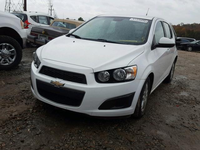 1G1JA6SH4C4189877 - 2012 CHEVROLET SONIC LS 白色 照片 2