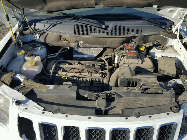 1C4NJCBA0GD675800 - 2016 JEEP COMPASS SP 白色 照片 7