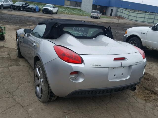 1G2MB35B57Y112848 - 2007 PONTIAC SOLSTICE SILVER photo 3