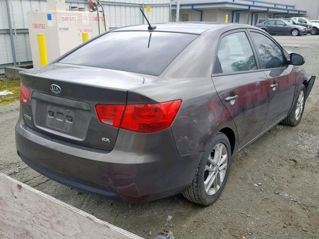 KNAFU4A22C5471383 - 2012 KIA FORTE EX GRAY photo 4