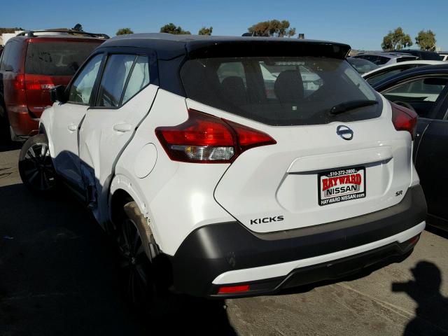 3N1CP5CU6JL502376 - 2018 NISSAN KICKS S WHITE photo 3