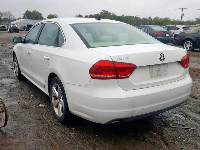 1VWBP7A30DC096316 - 2013 VOLKSWAGEN PASSAT SE WHITE photo 3