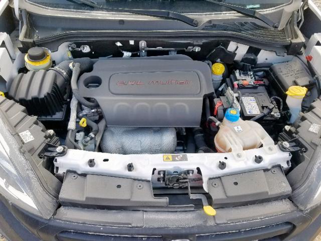 ZFBERFAB8H6E81371 - 2017 RAM PROMASTER 白色 照片 7