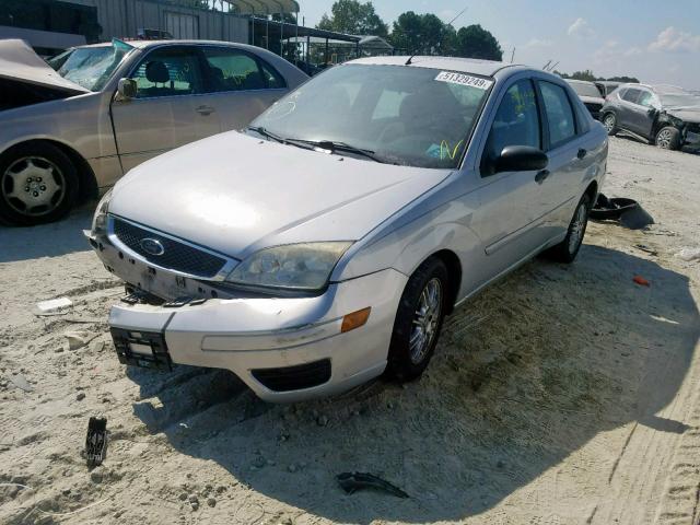 1FAFP34N37W319757 - 2007 FORD FOCUS ZX4 GRAY photo 2