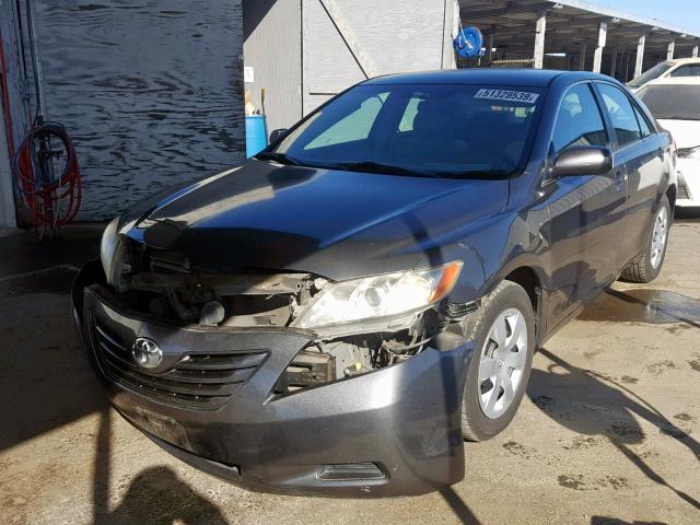 4T1BK46K57U021296 - 2007 TOYOTA CAMRY LE CHARCOAL photo 2