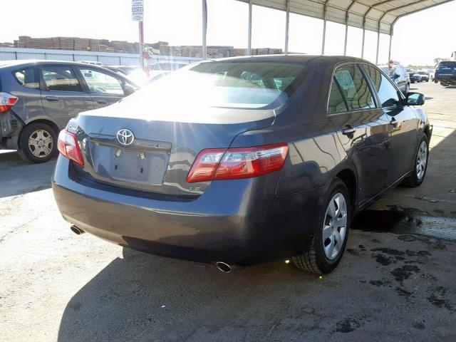 4T1BK46K57U021296 - 2007 TOYOTA CAMRY LE CHARCOAL photo 4