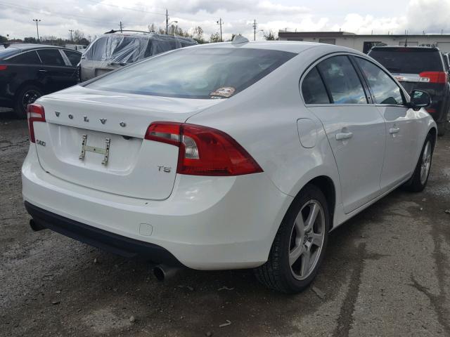 YV1622FS4C2117687 - 2012 VOLVO S60 T5 WHITE photo 4