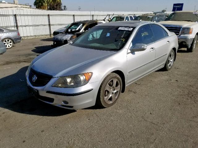 JH4KB16535C016578 - 2005 ACURA RL SILVER photo 2