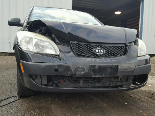 KNADE123566078793 - 2006 KIA RIO BLACK photo 9