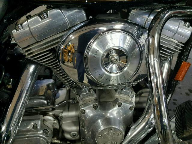 1HD1DDV132Y660067 - 2002 HARLEY-DAVIDSON FLHT BLACK photo 5