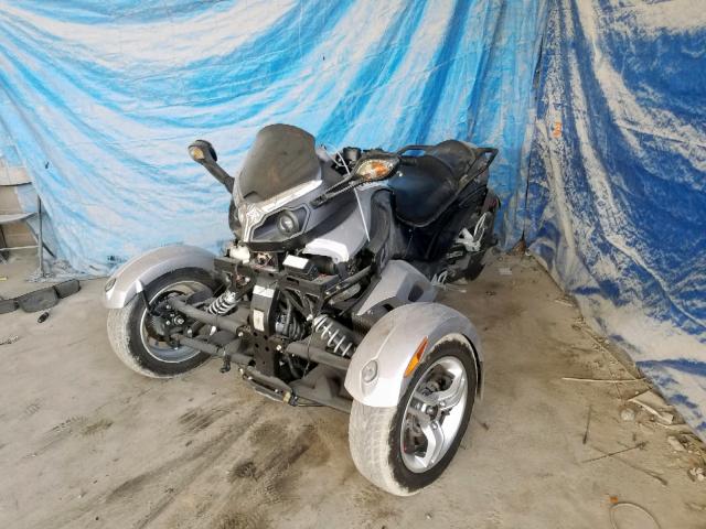 2BXJABA199V002439 - 2009 CAN-AM SPYDER ROA GRAY photo 2