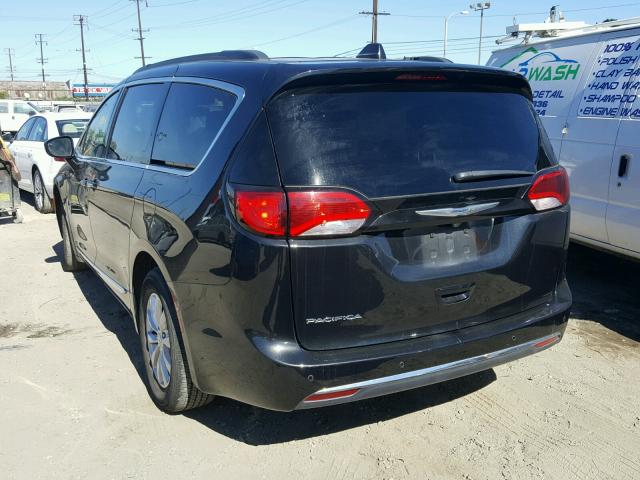 2C4RC1BG2HR642462 - 2017 CHRYSLER PACIFICA T BLACK photo 3