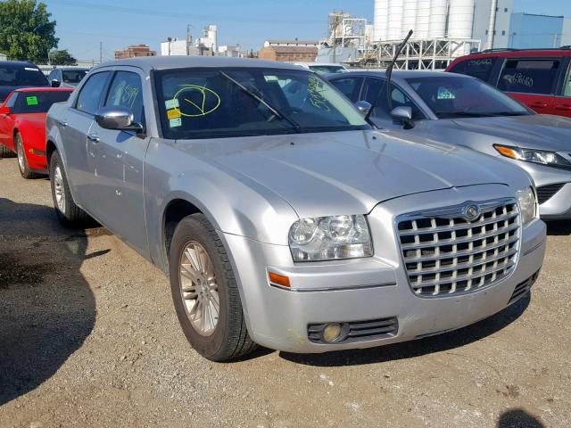 2C3CA4CD5AH114965 - 2010 CHRYSLER 300 TOURIN SILVER photo 1