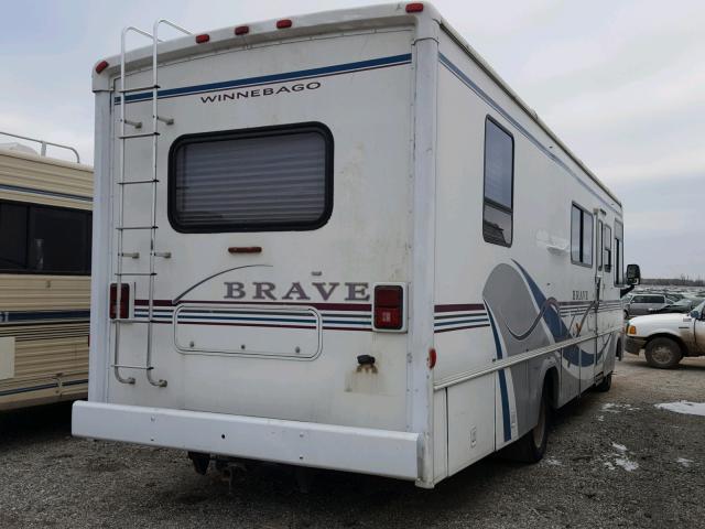 3FCMF53S5XJA13734 - 1999 WINNEBAGO BRAVE SE WHITE photo 4