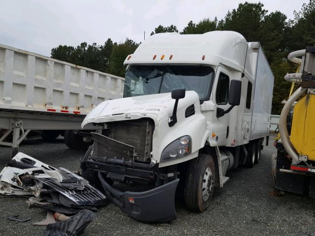 3ALAGADV1FSGC4349 - 2015 FREIGHTLINER CASCADIA 1 WHITE photo 2