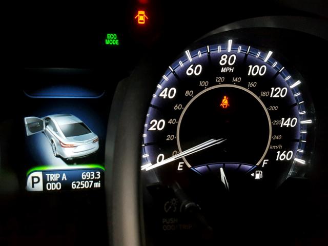 4T1BK1EB4GU236894 - 2016 TOYOTA AVALON XLE BLACK photo 8