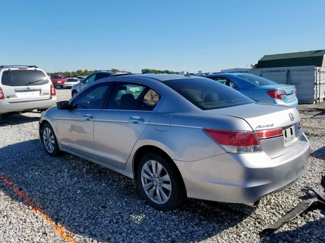 1HGCP3F89BA018518 - 2011 HONDA ACCORD EXL SILVER photo 3