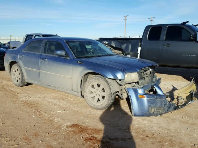 2C3KA53G07H764243 - 2007 CHRYSLER 300 TOURIN BLUE photo 1