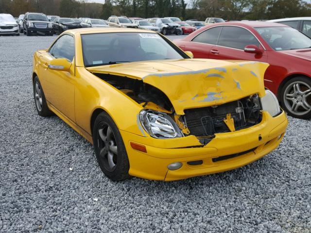 WDBKK65F53F283756 - 2003 MERCEDES-BENZ SLK 320 YELLOW photo 1