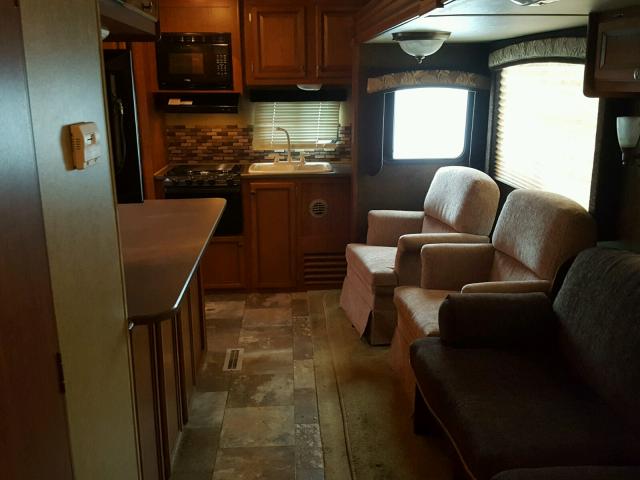 1UJBJ0BN2D18T0087 - 2013 JAYCO JAY FLIGHT  CREAM photo 6