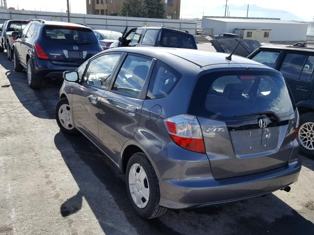 JHMGE8H32DC029919 - 2013 HONDA FIT GRAY photo 3