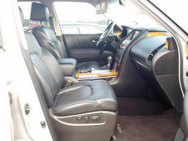 JN8AZ2NC3B9302071 - 2011 INFINITI QX56 SILVER photo 5