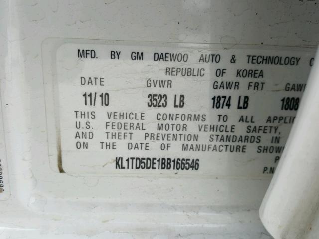 KL1TD5DE1BB166546 - 2011 CHEVROLET AVEO LS WHITE photo 10