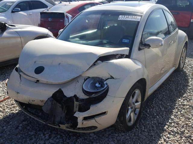 3VWSR31C96M421811 - 2006 VOLKSWAGEN NEW BEETLE CREAM photo 2