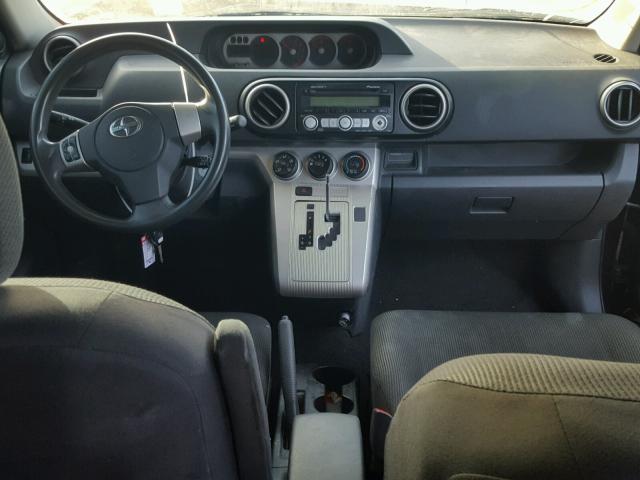JTLKE50E181003115 - 2008 TOYOTA SCION XB Марун фото 9