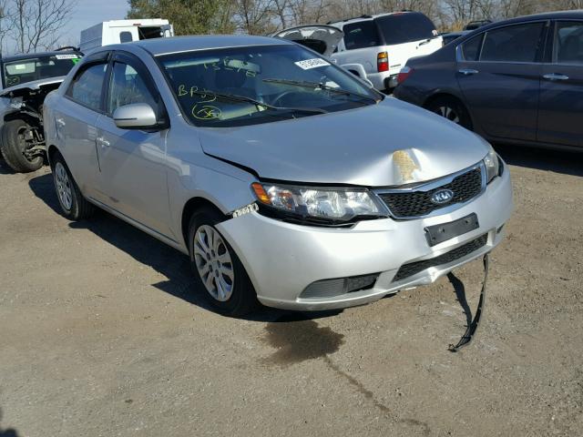 KNAFU4A22B5886721 - 2011 KIA FORTE EX SILVER photo 1