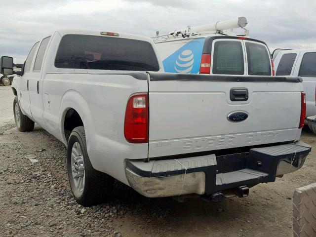 1FT7W2AT4EEB50608 - 2014 FORD F250 SUPER WHITE photo 3