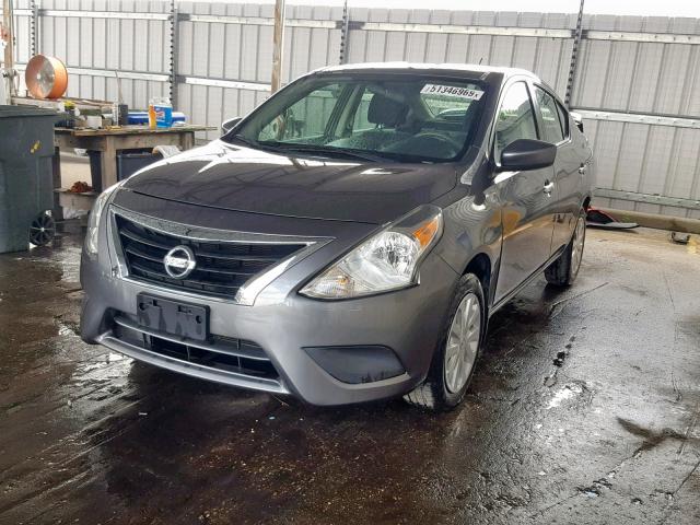 3N1CN7AP3HL826460 - 2017 NISSAN VERSA S CHARCOAL photo 2