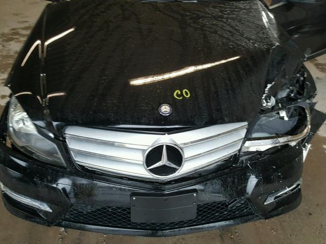 WDDGF4HB6CR203877 - 2012 MERCEDES-BENZ C 250 BLACK photo 7