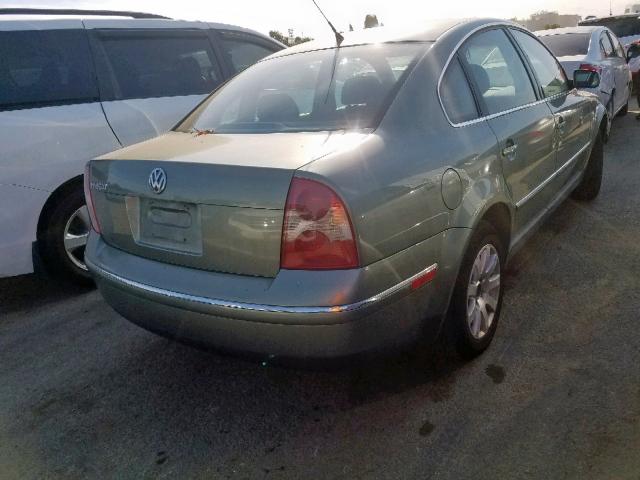 WVWPD63B62P034733 - 2002 VOLKSWAGEN PASSAT GLS GREEN photo 4