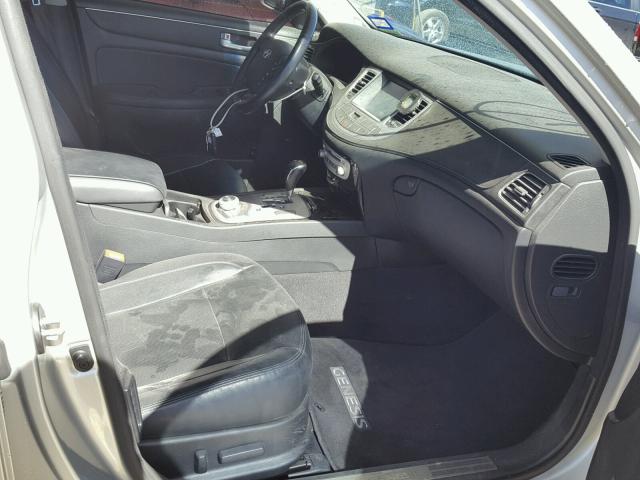 KMHGC4DD1DU234894 - 2013 HYUNDAI GENESIS 3. GRAY photo 5