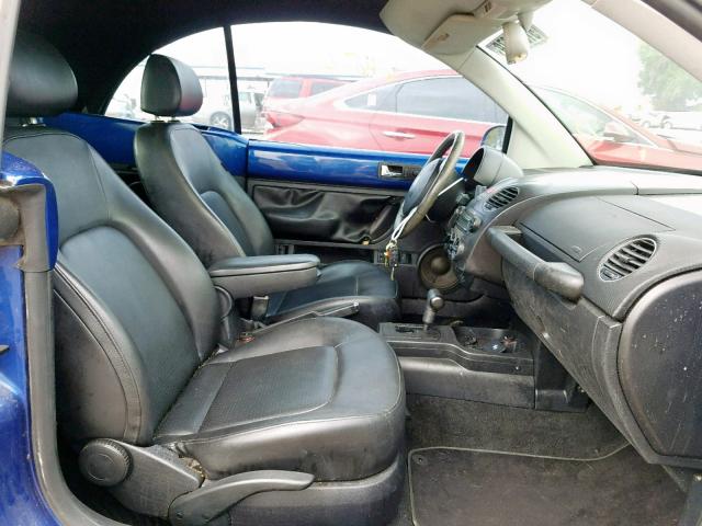 3VWRF31Y28M400627 - 2008 VOLKSWAGEN NEW BEETLE 蓝色 照片 5