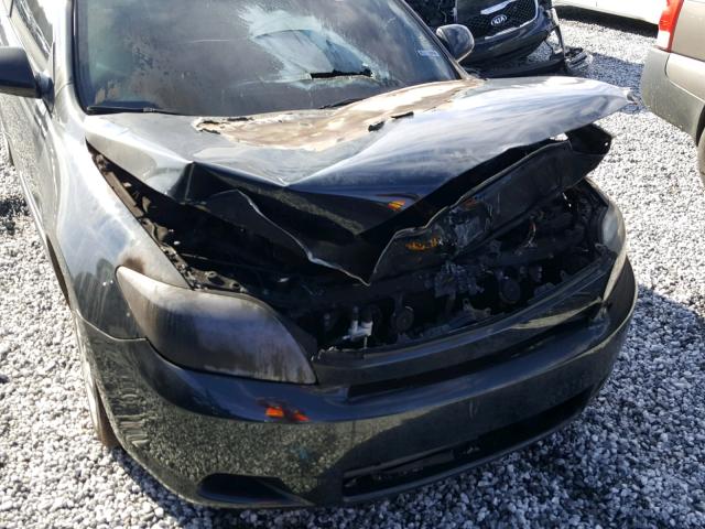 JTKDE177X50029579 - 2005 TOYOTA SCION TC შავი ფოტო 9