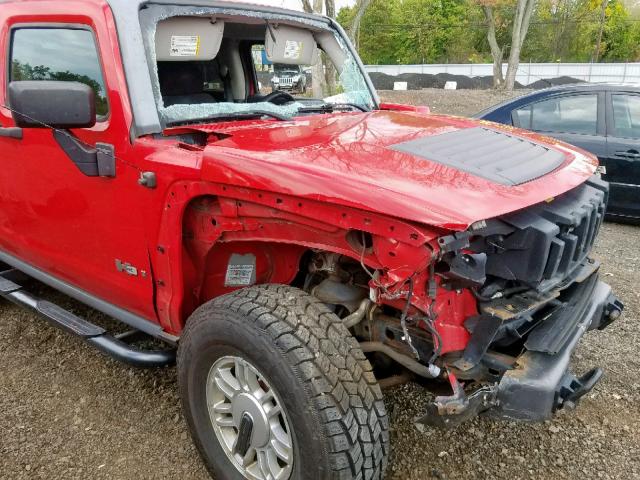 5GTDN136268141891 - 2006 HUMMER H3 RED photo 9