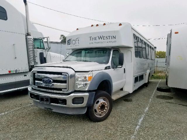 1FDGF5GYXCEB50545 - 2012 FORD F550 SUPER WHITE photo 2