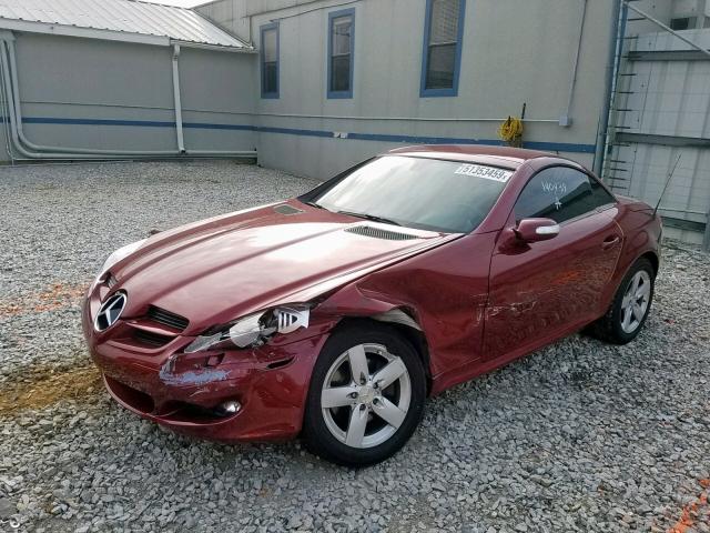 WDBWK54F38F188987 - 2008 MERCEDES-BENZ SLK 280 RED photo 2