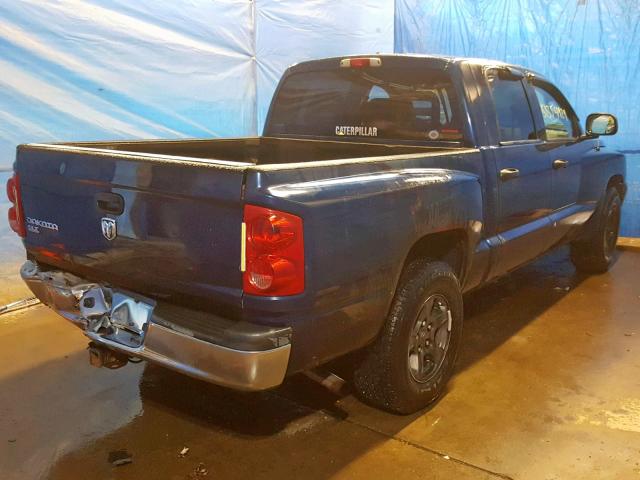 1D7HW48K26S664933 - 2006 DODGE DAKOTA QUA BLUE photo 4