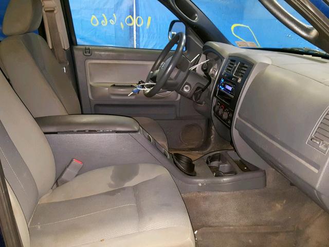 1D7HW48K26S664933 - 2006 DODGE DAKOTA QUA BLUE photo 5