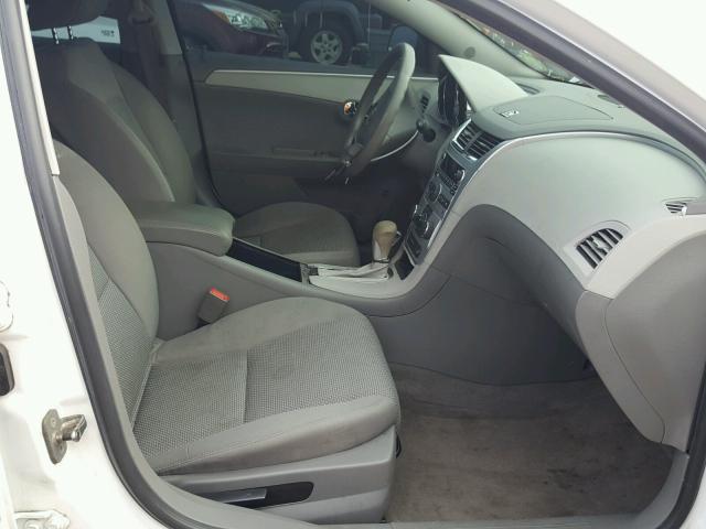 1G1ZA5EU4BF288837 - 2011 CHEVROLET MALIBU LS 白色 照片 5