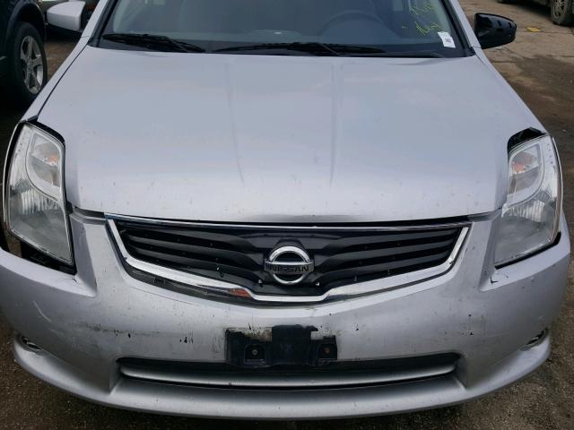 3N1AB6AP0BL685672 - 2011 NISSAN SENTRA 2.0 SILVER photo 7