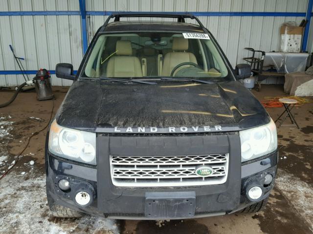 SALFP24N58H029622 - 2008 LAND ROVER LR2 SE BLACK photo 9