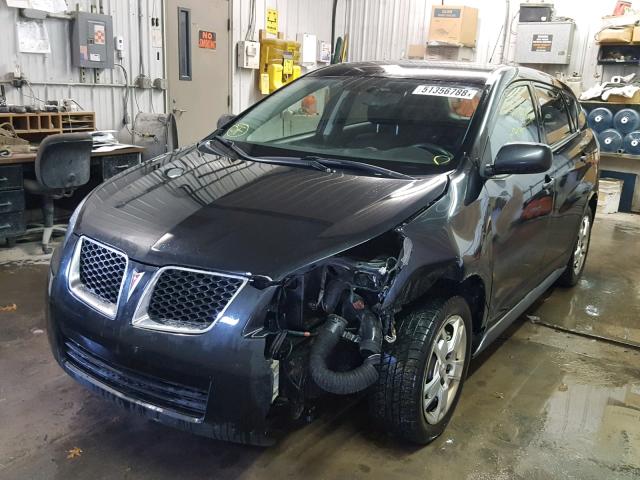 5Y2SP6E05AZ415196 - 2010 PONTIAC VIBE CHARCOAL photo 2