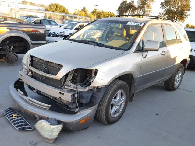 JTJHF10U510168399 - 2001 LEXUS RX 300 BEIGE photo 2